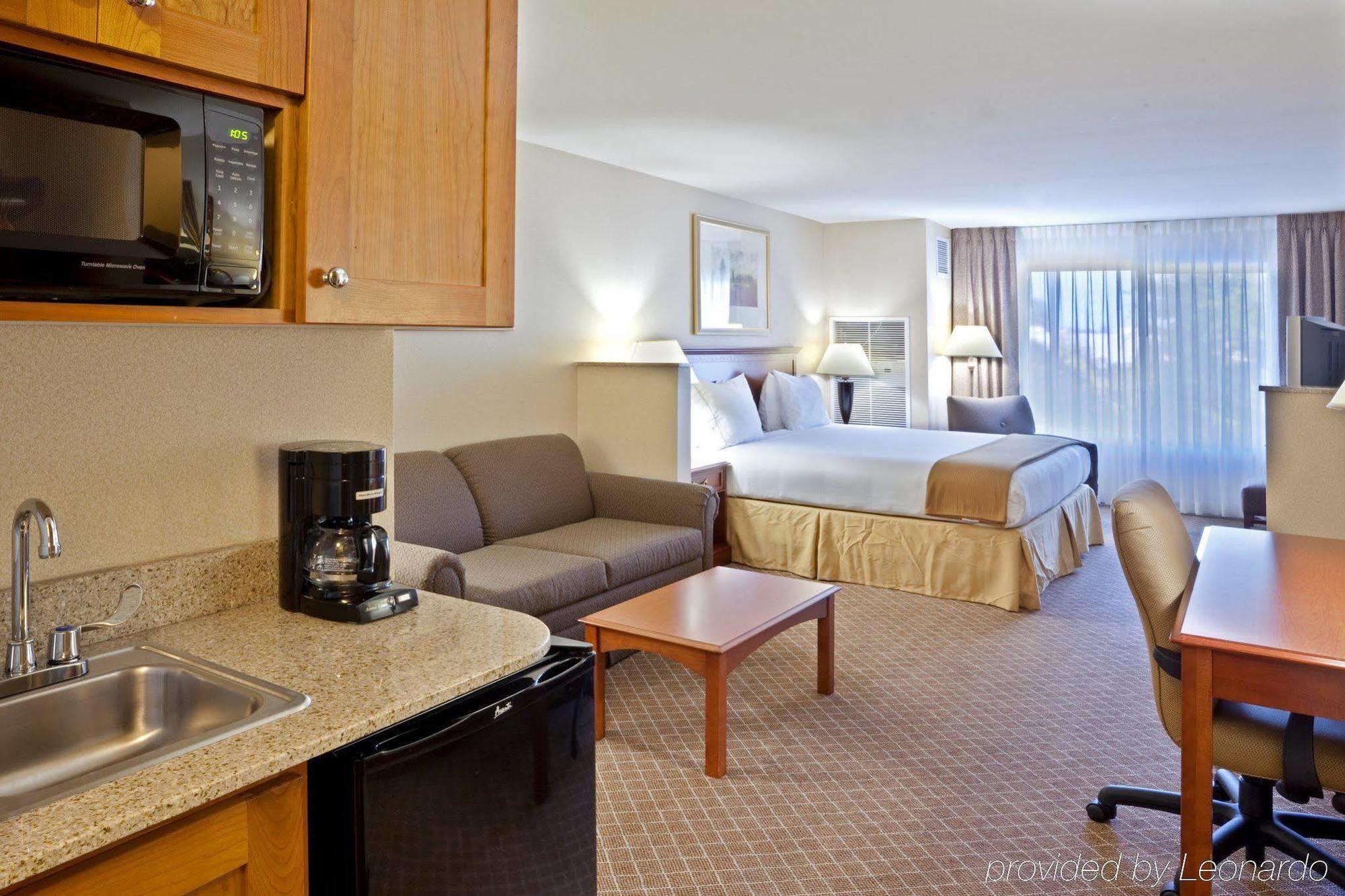 Holiday Inn Express & Suites Lacey - Olympia By Ihg Rom bilde